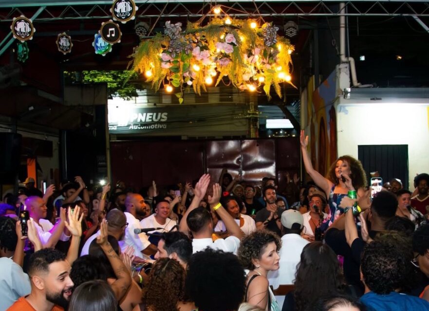 image-1-1 Nego Damoé retorna à Casinha do 3 Preto Bar com show especial na véspera de feriado.